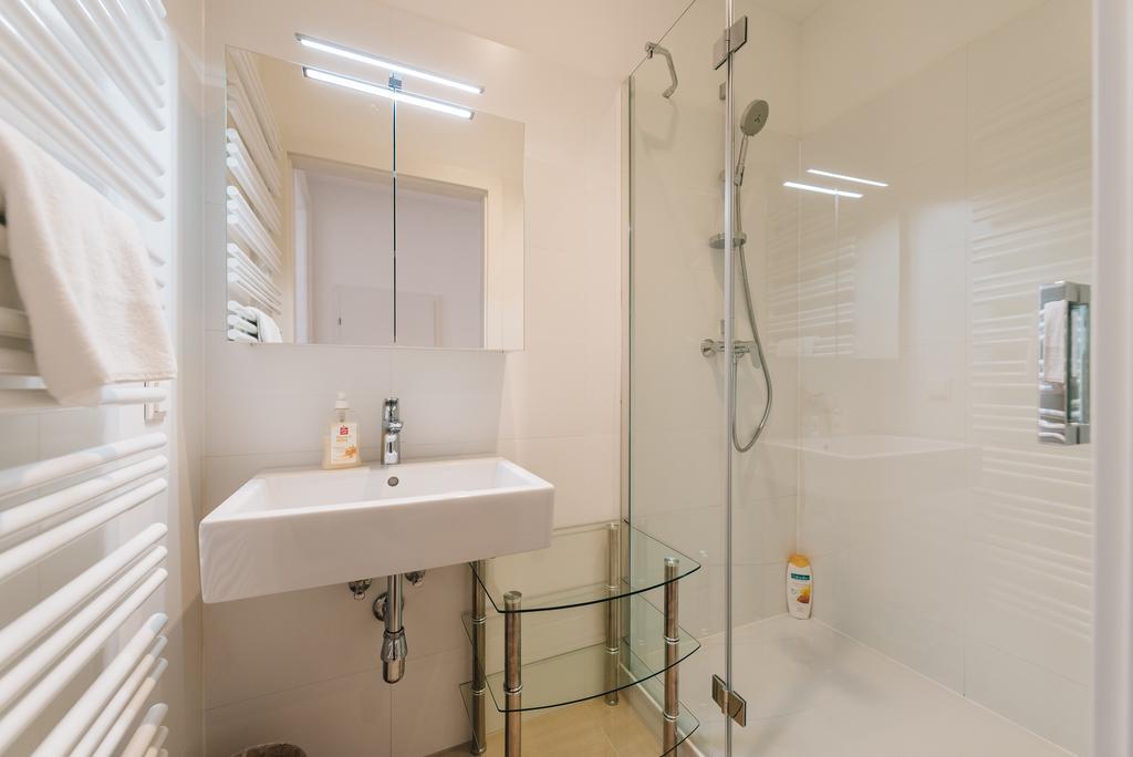 Apartment Apartments Next To Vienna Stateopera With Aircondition Wien