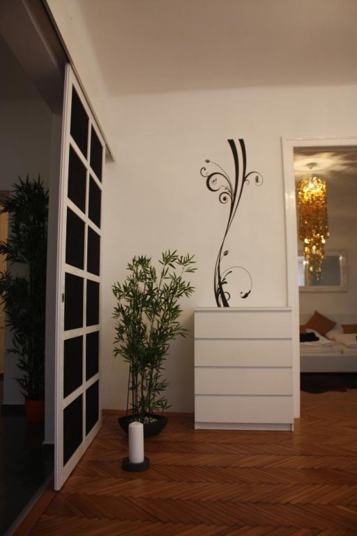 Design Schoenbrunn Apartment *