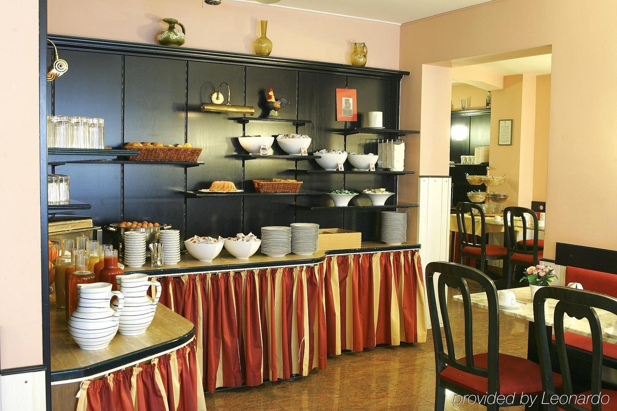 Deutschmeister Hotel 4*