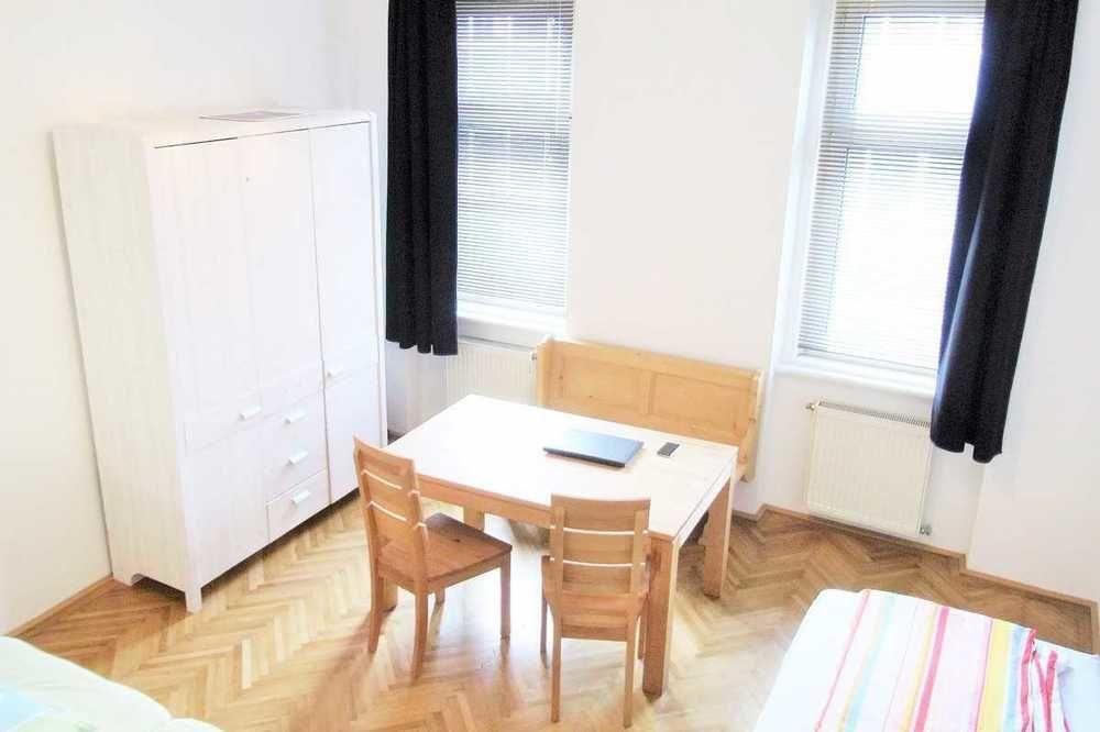 Design Schoenbrunn Apartment Vienna