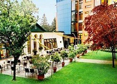 Hotel Kyriad Altmannsdorf 3*