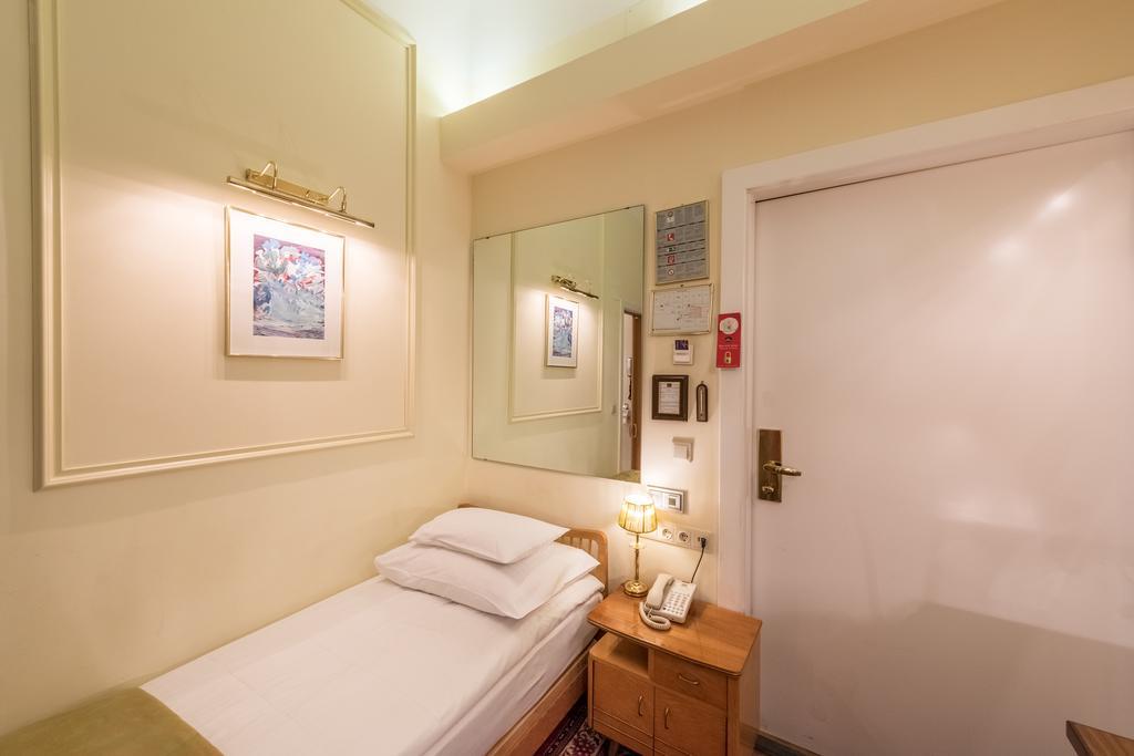 Hotel Arenberg Boutique Zentrum 4*