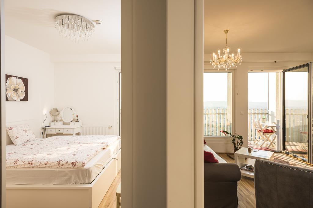Sky View Apartment Vienna * Vienna
