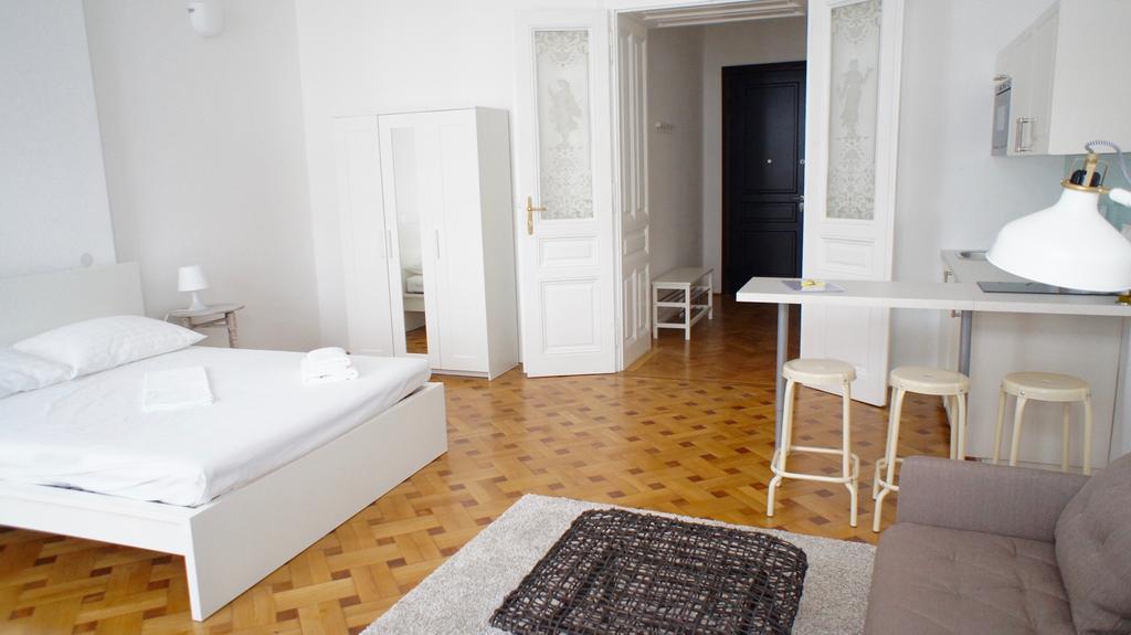 Apartment Heymi In Center *