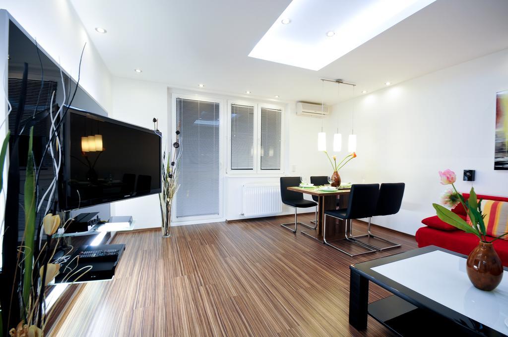 Giuliano Apartment *