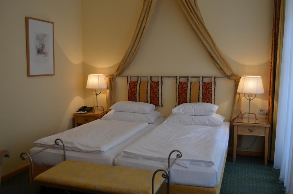 Jaeger - Family Tradition Since 1911 Hotel