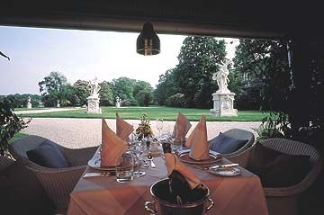 Im Palais Schwarzenberg Hotel