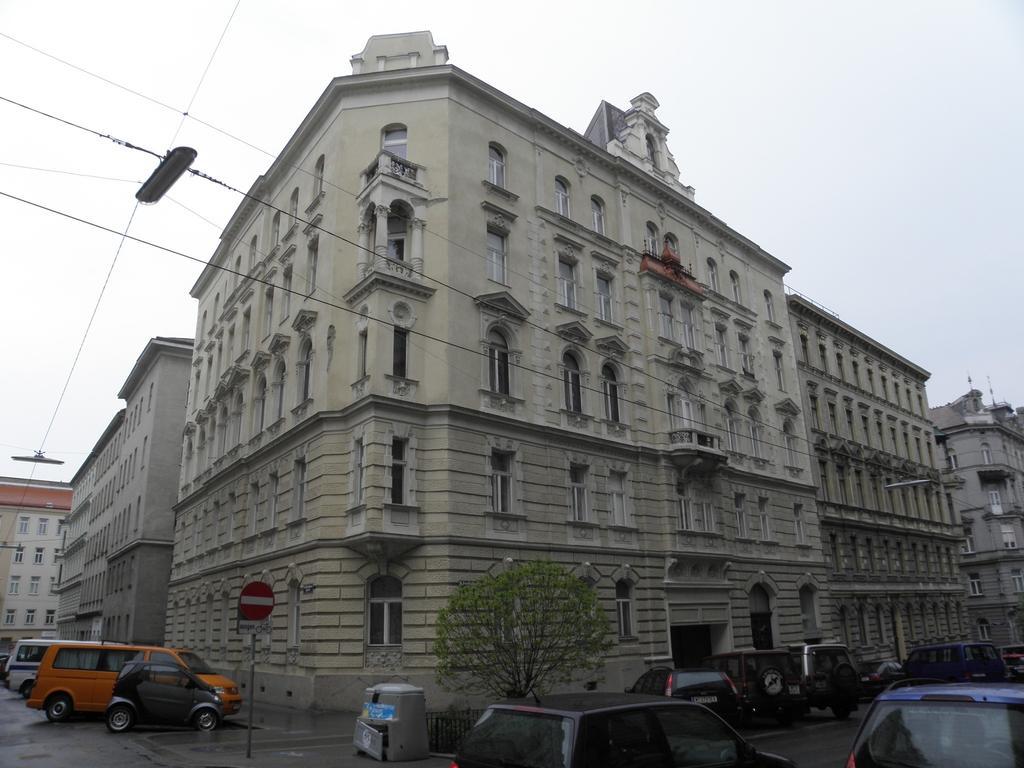 Fuchsthallergasse Apartment Wien