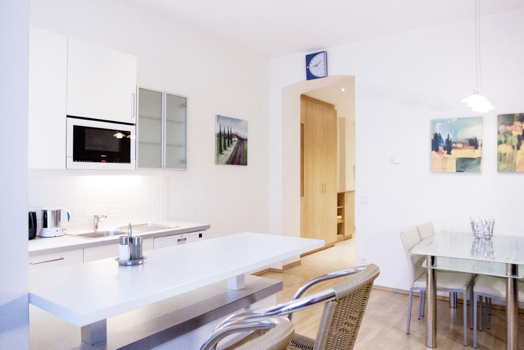 Riess Rotenhofgasse | Contactless Check-in * Vienna