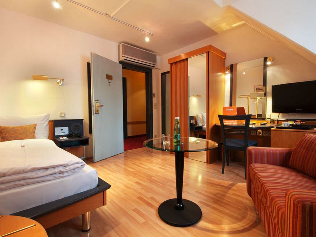 Nestroy Hotel Vienna