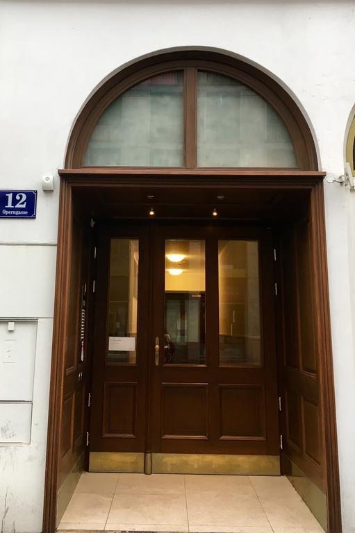 Operngasse Premium In 