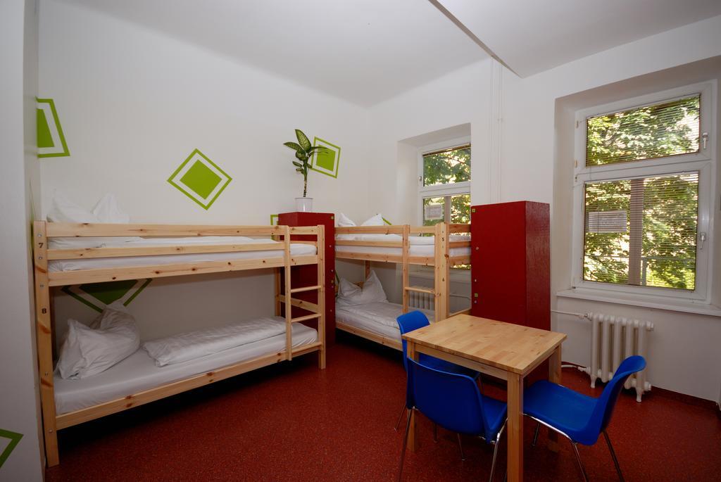 Hostel Westend