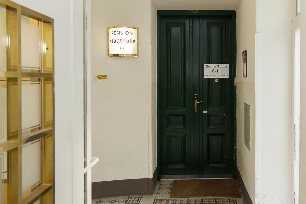 Stadthalle 2* Vienna