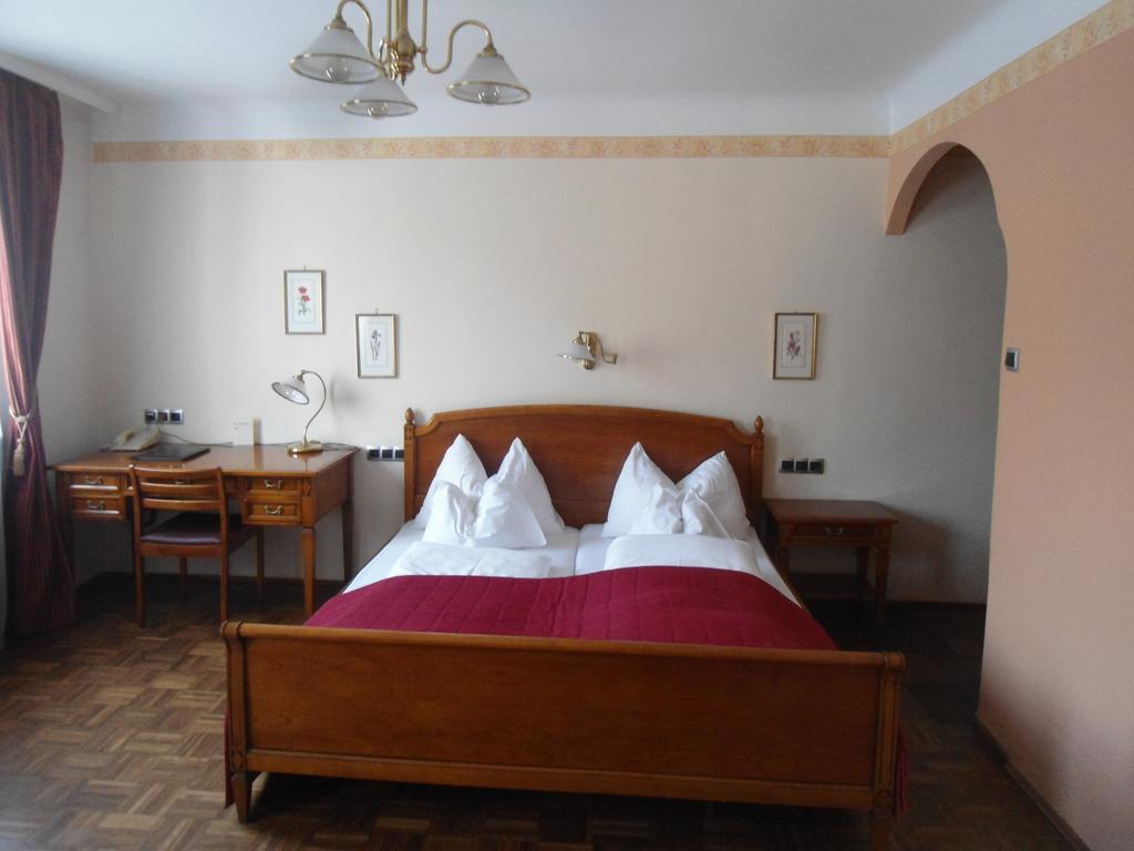 Aparthotel Rothensteiner 4*