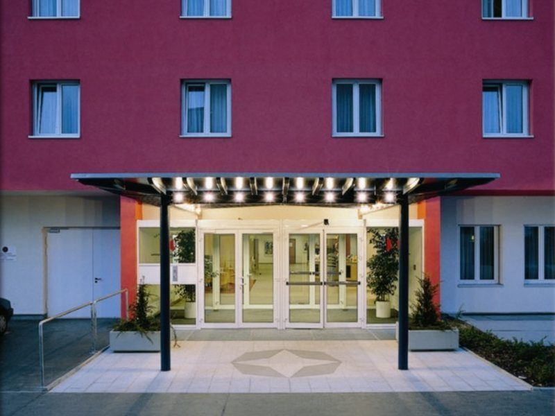 Arion Cityhotel & 24hours-apartment Hotel
