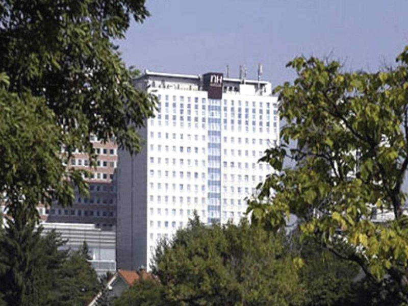 Nh Danube 4* Vienna