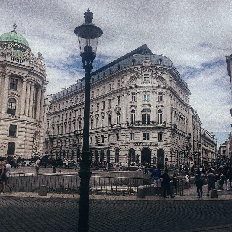 Heymi Schwedenplatz Apartamento