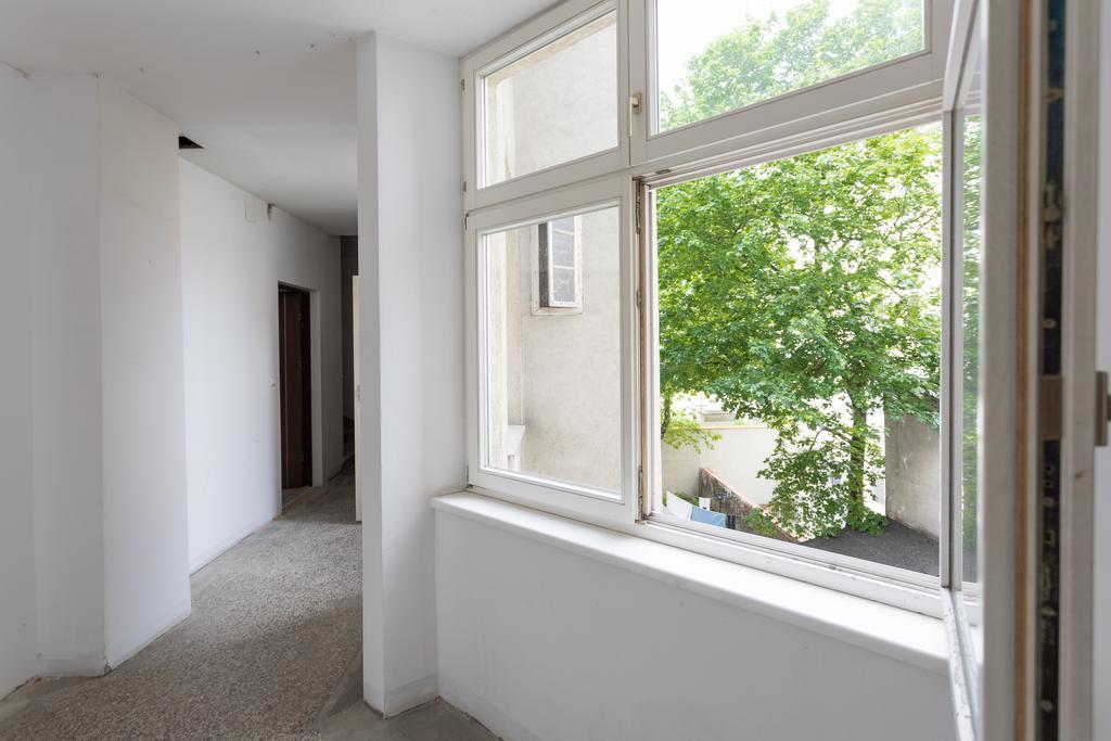 Apartment House In Vienna Apartment *