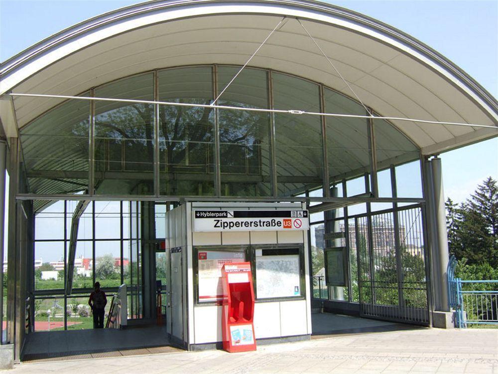 Amelie Aparthotel