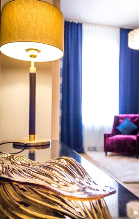 Abieshomes Serviced - Downtown Apartamento