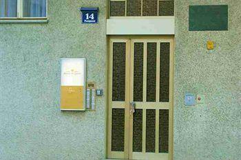 Dr. Geissler 3* Vienna