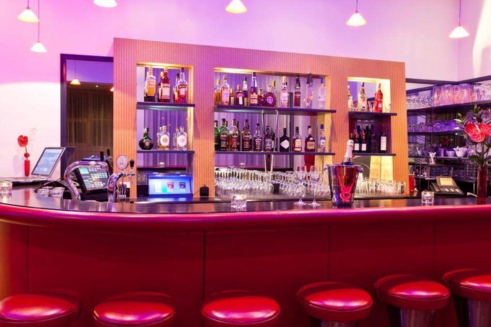 Boltzmann Hotel
