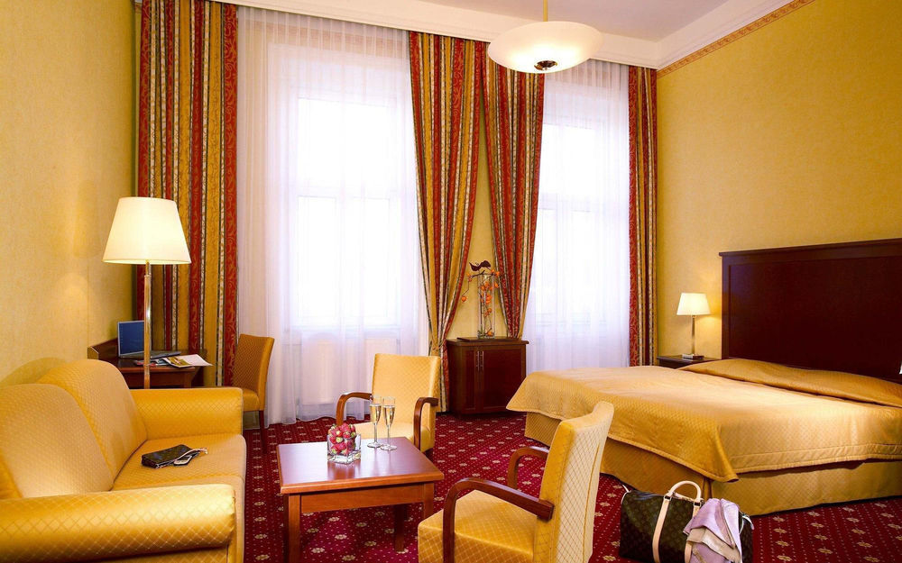 Bellevue Hotel 4*