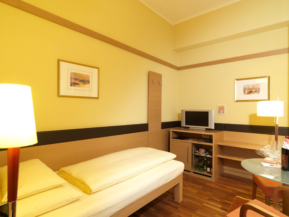 Boutique Am Stephansplatz 4*