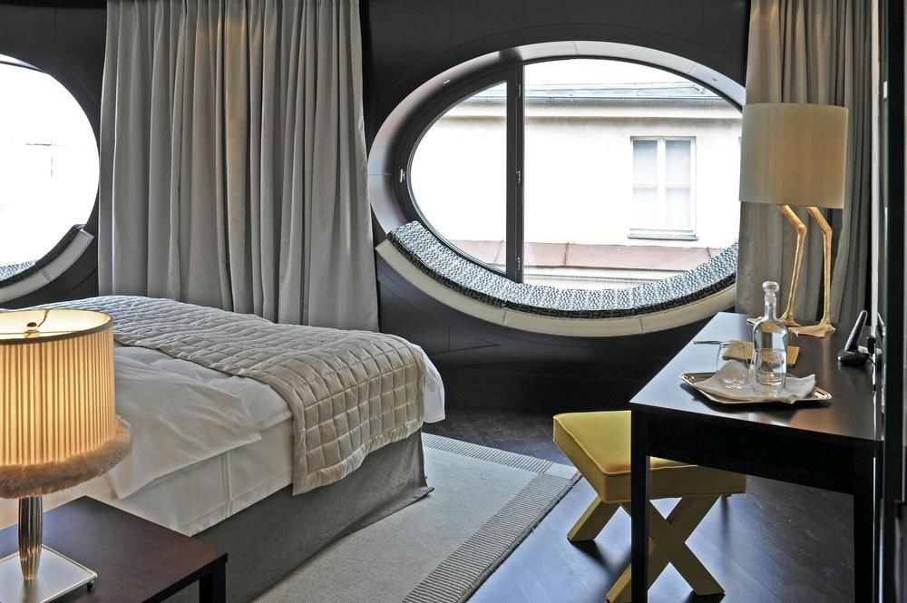 Hotel Topazz & Lamee