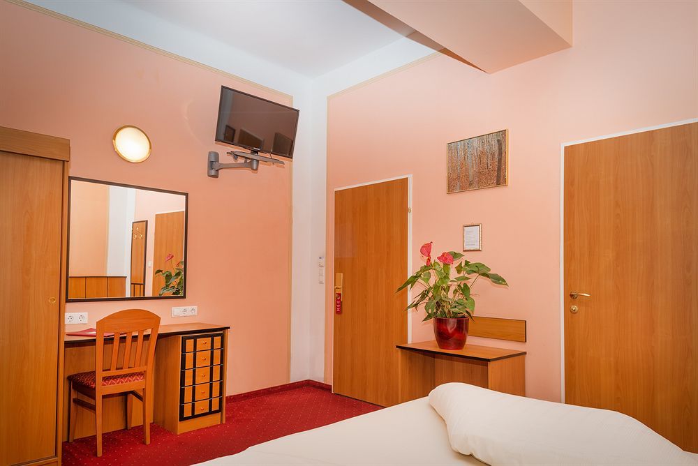 Vayalen Boutique 3*