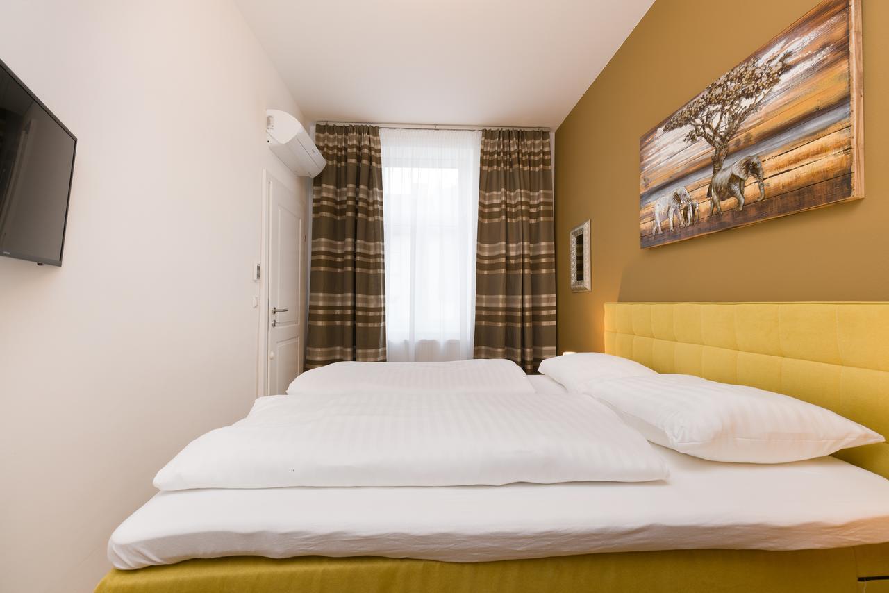 Pezzl 1170 * Wien