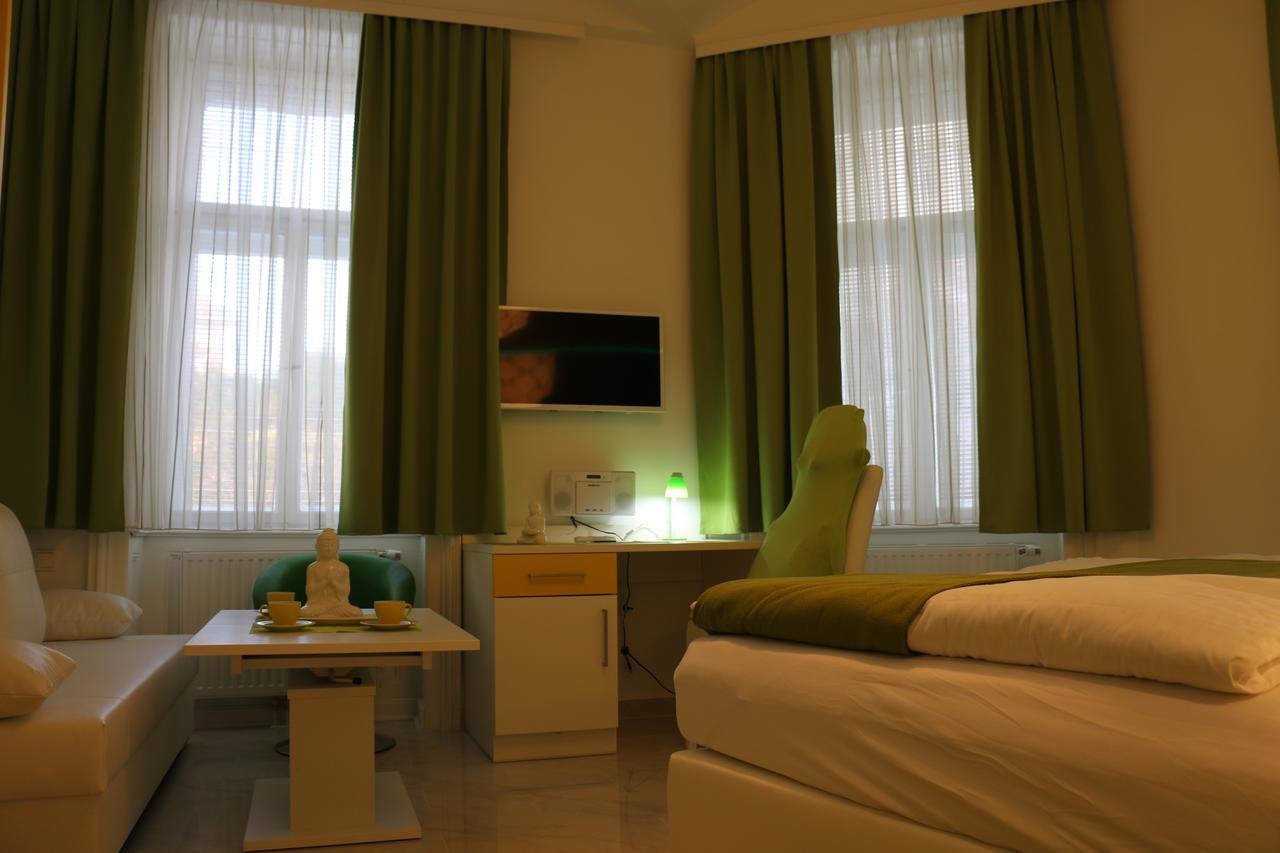 Ch-hotel Luka Guest house