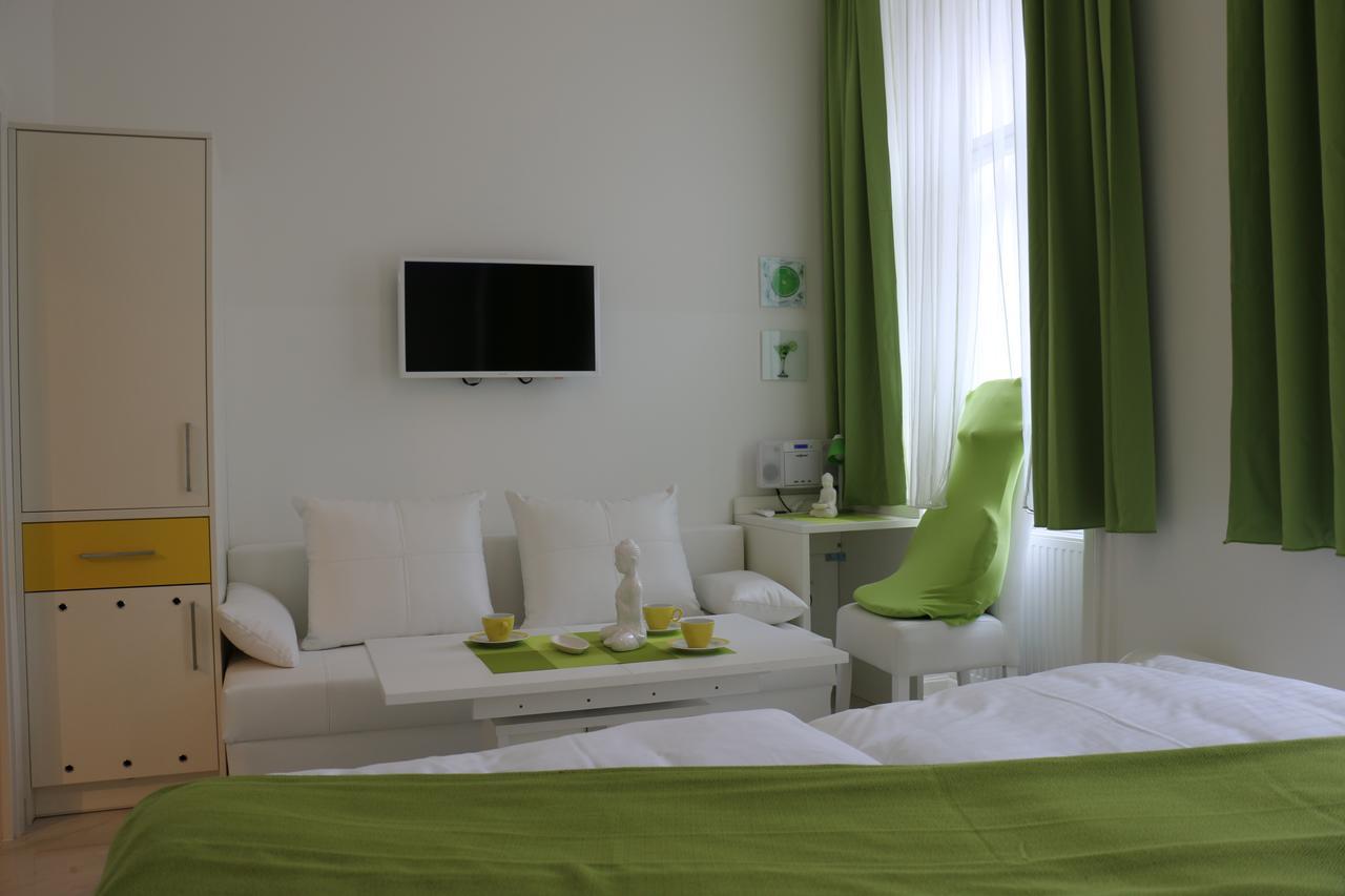 Ch-hotel Luka 2*