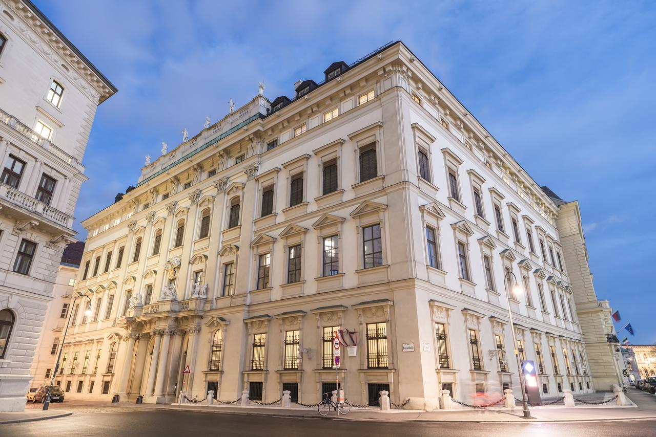 Palais Rathaus By Welcome2vienna Viena