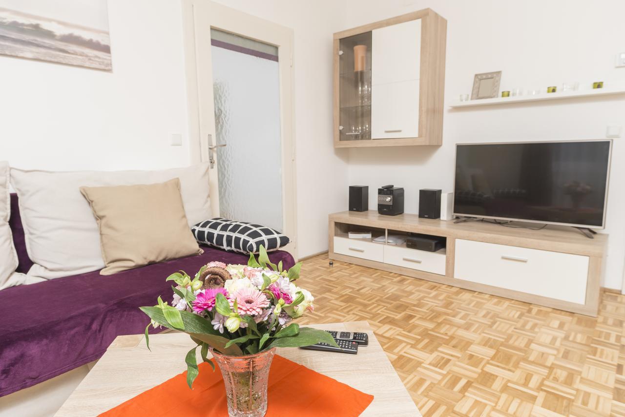 Hideaway Am Tabor Apartment