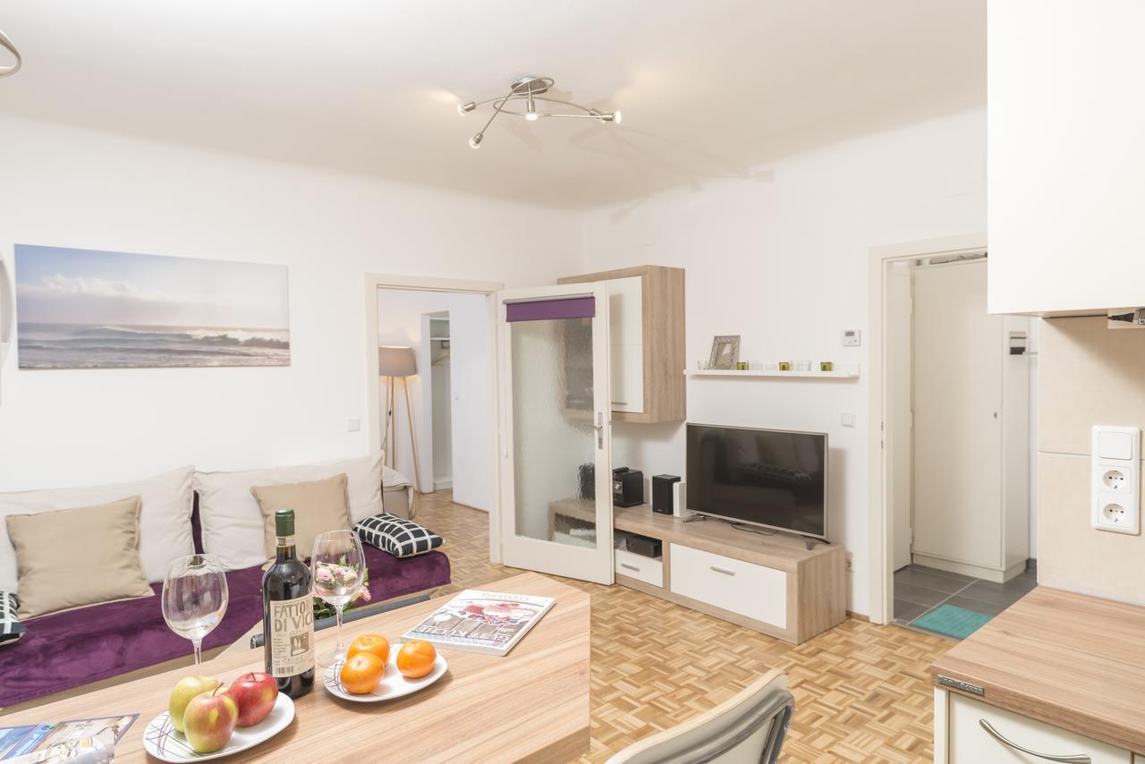 Apartment Hideaway Am Tabor Wien