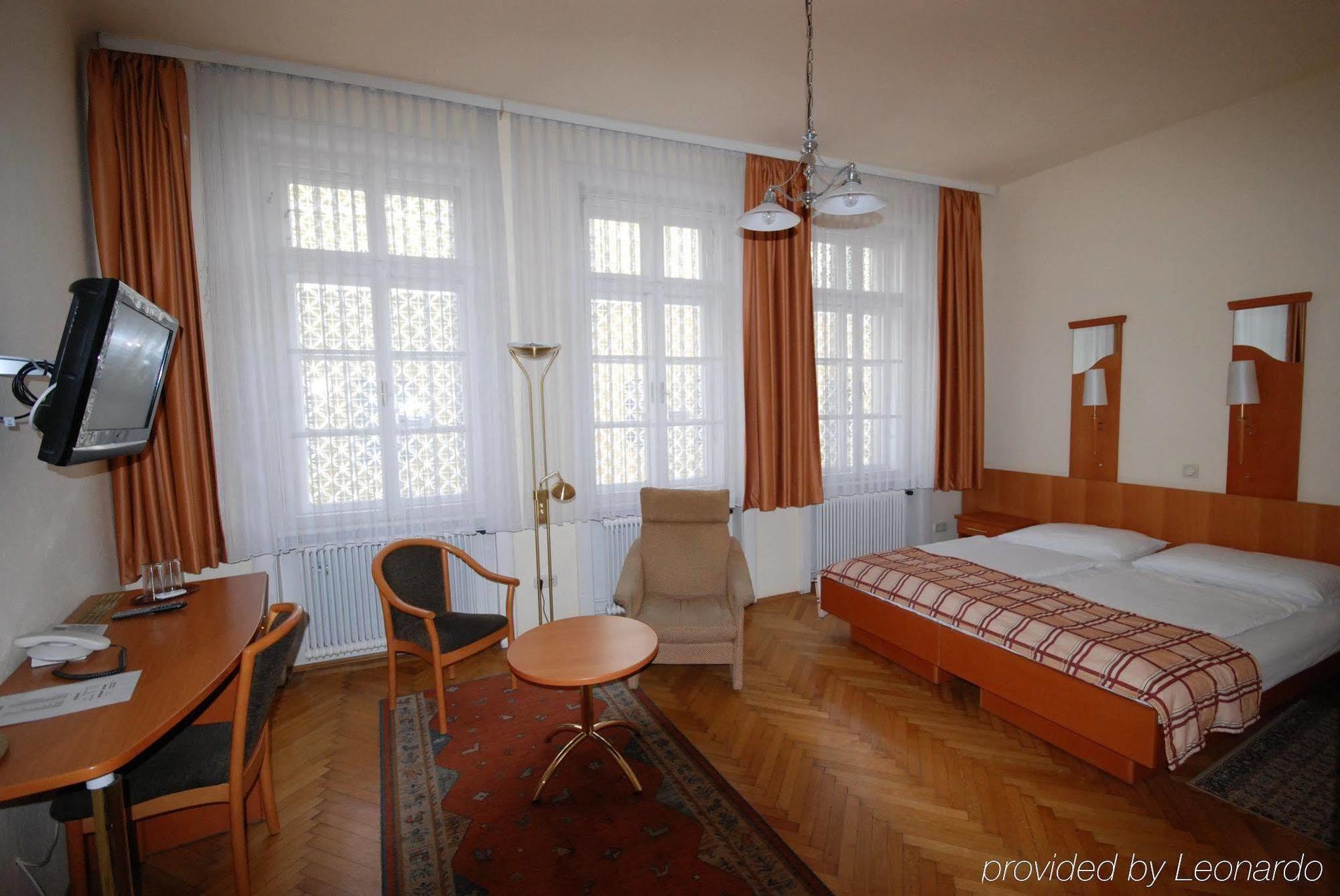 Bed & Breakfast Continental Hotel-pension Vienna