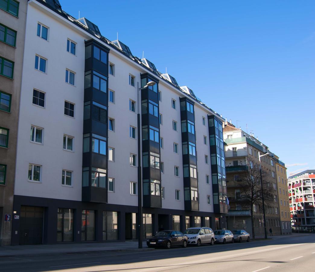 Betariel'com Hauptbahnhof