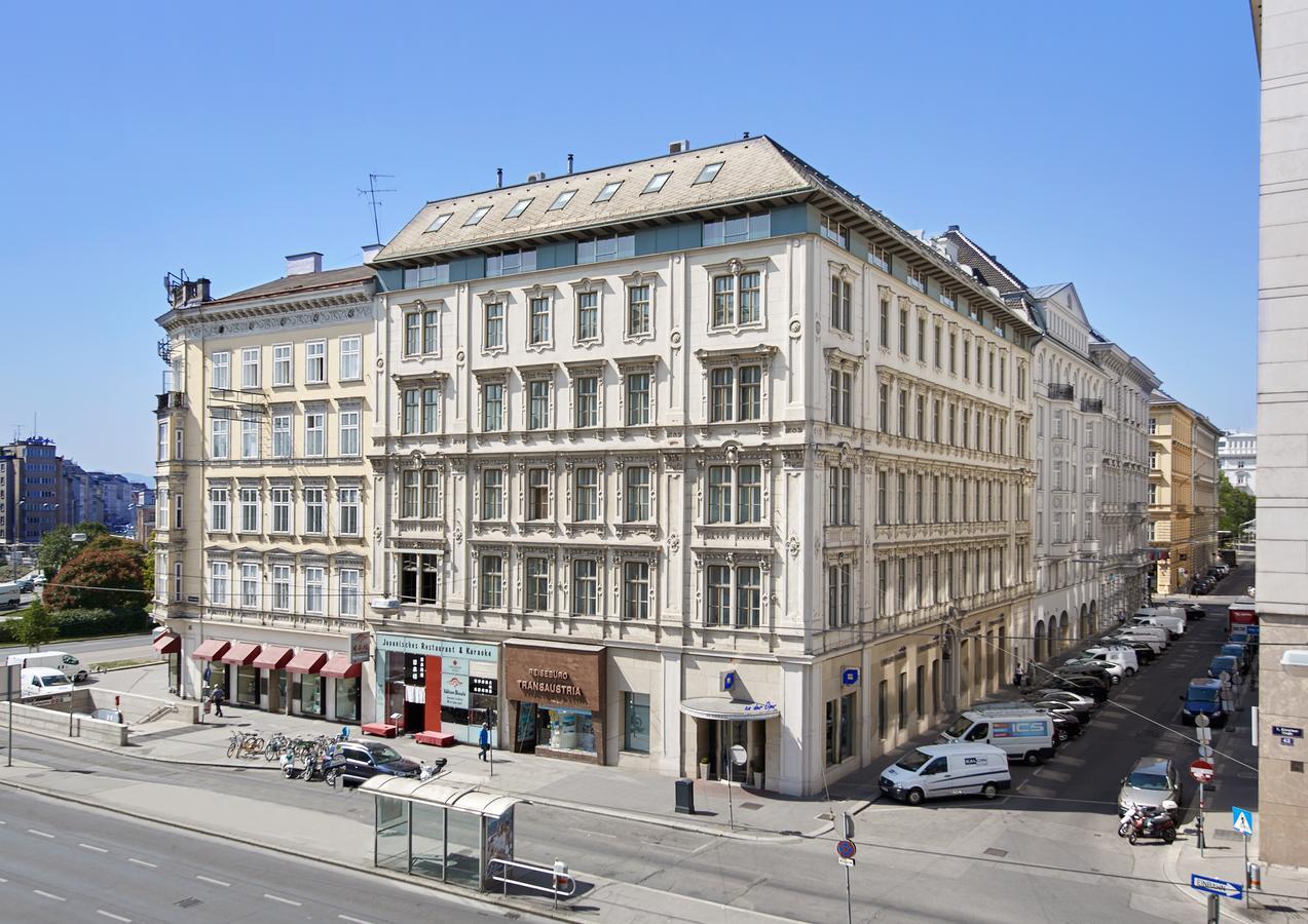 Living An Der Oper 4*