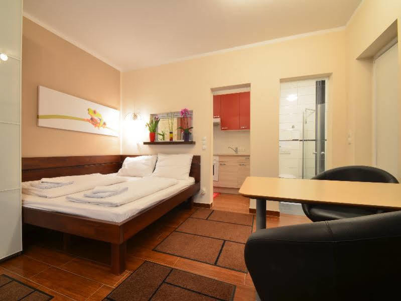 Ajo Apartements 3* Vienna