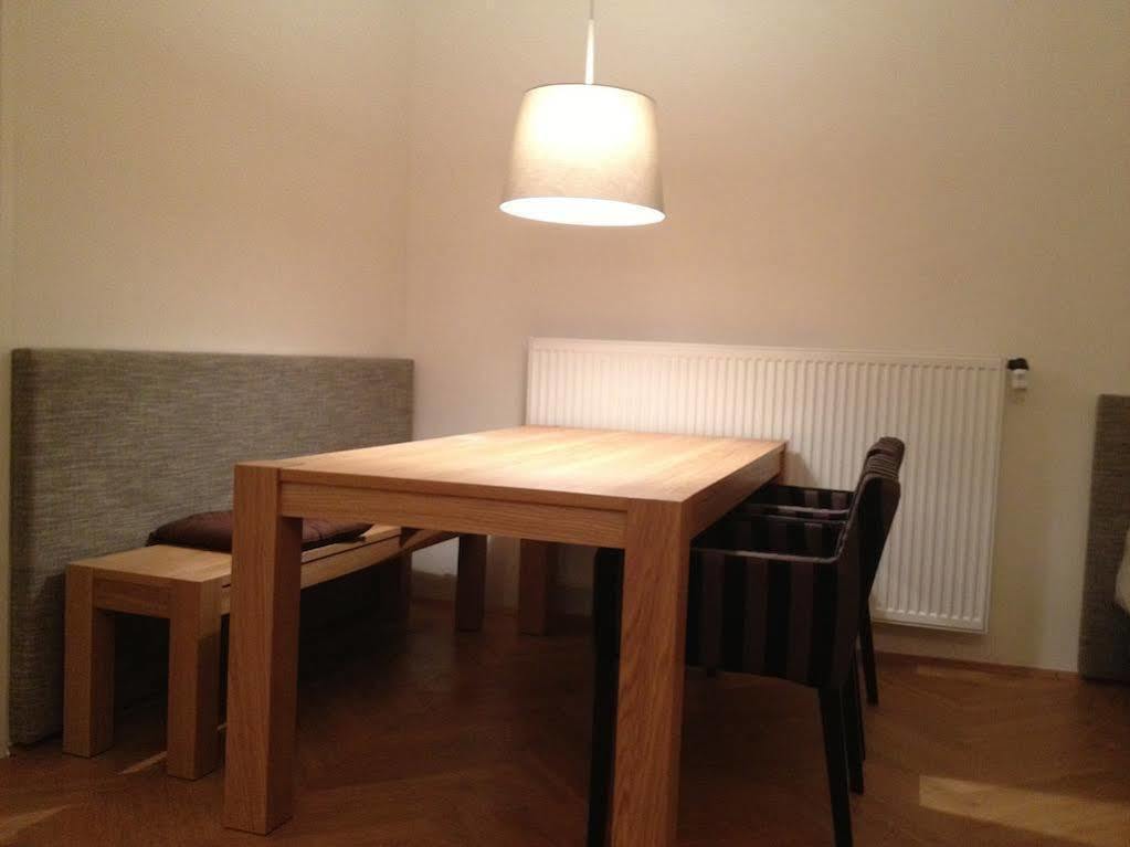 Apartment Hoheschule Courbette *