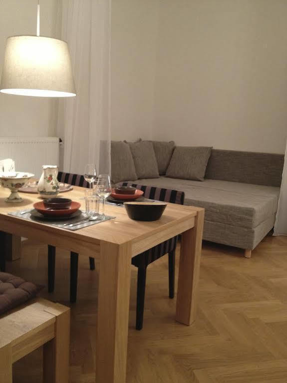 Apartment Hoheschule Courbette *