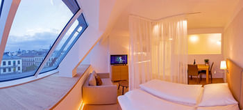 Apartment Getreidemarkt 10 Serviced *