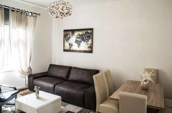 Urban Flats Danube 3* Vienna