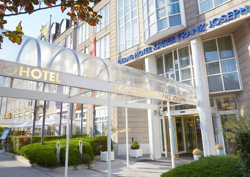 Living Kaiser Franz Joseph Aparthotel 4*