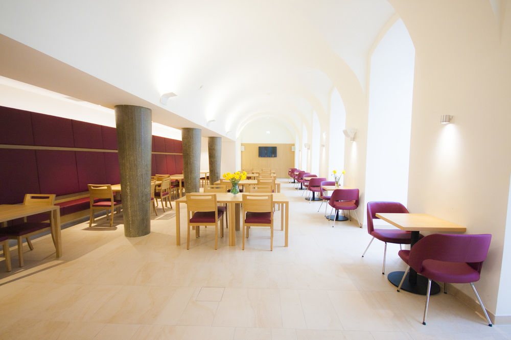 Mynext - Johannesgasse 3* Viena