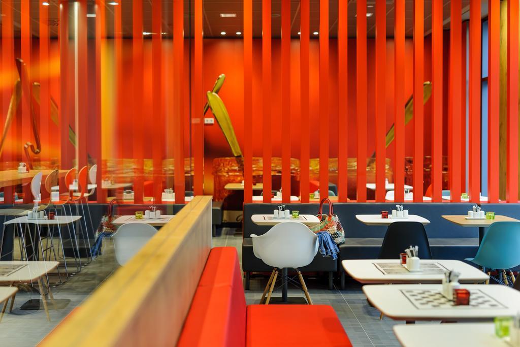 Ibis Hauptbahnhof 3* Wien