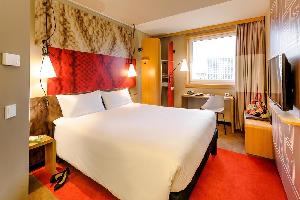 Hotel Ibis Hauptbahnhof 3*