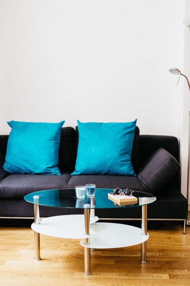 Apartment Sweet - A Cozy Welcome *