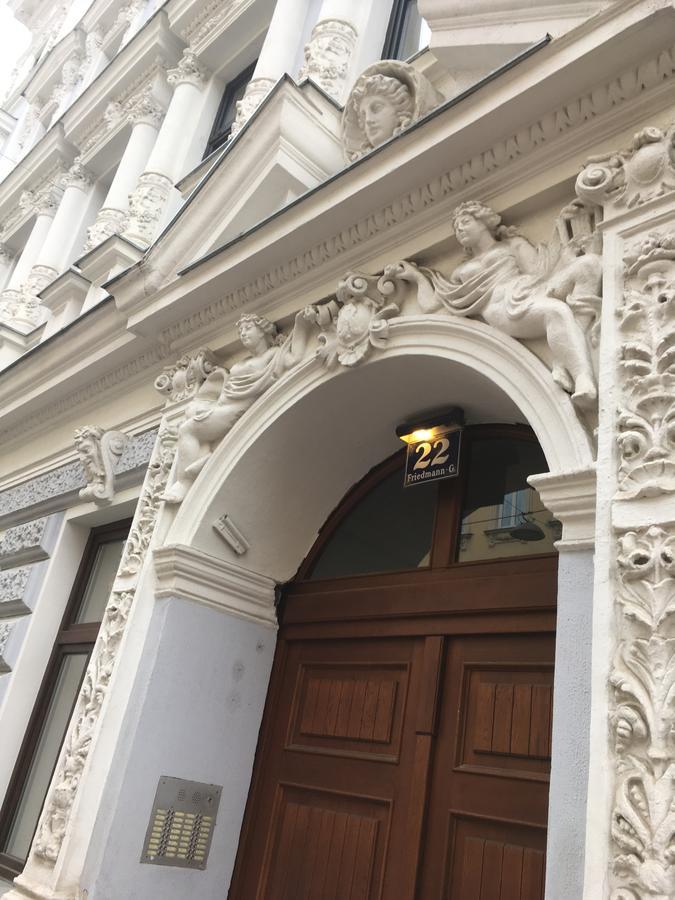 Brunnenmarkt Apartment